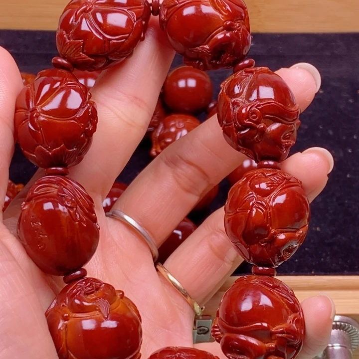 陈***哥吊坠橄榄核橄榄核手串