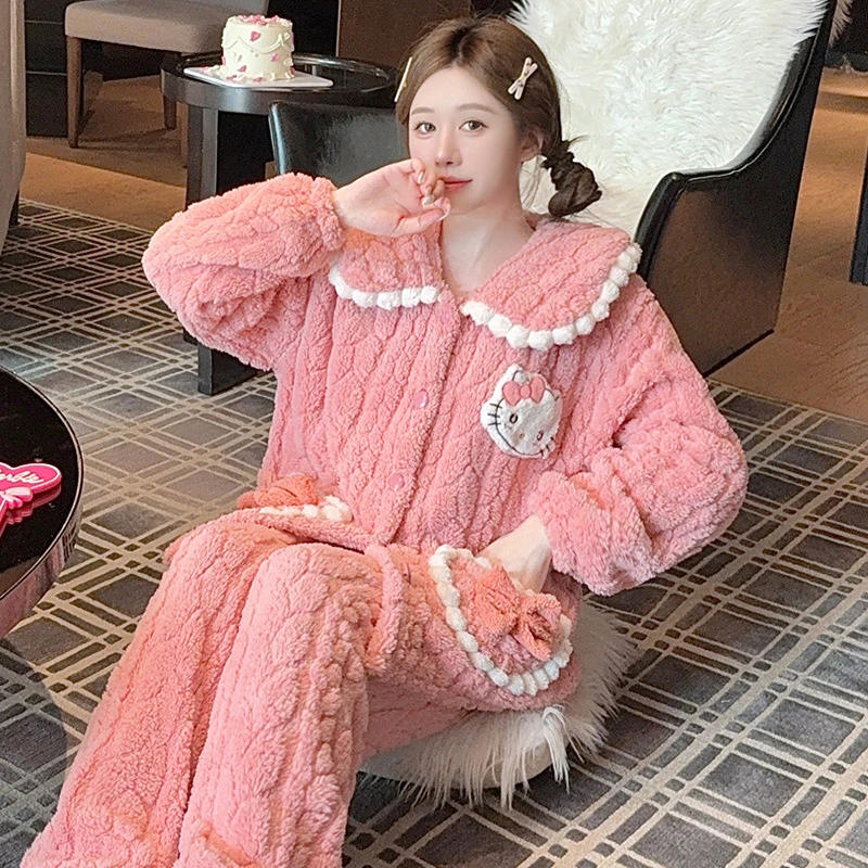 高级感新款新款秋冬季长毛绒娃娃领可爱睡衣加绒加厚大码套装家