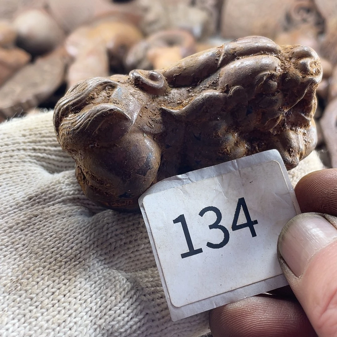 和田玉（糖玉）未镶嵌挂件