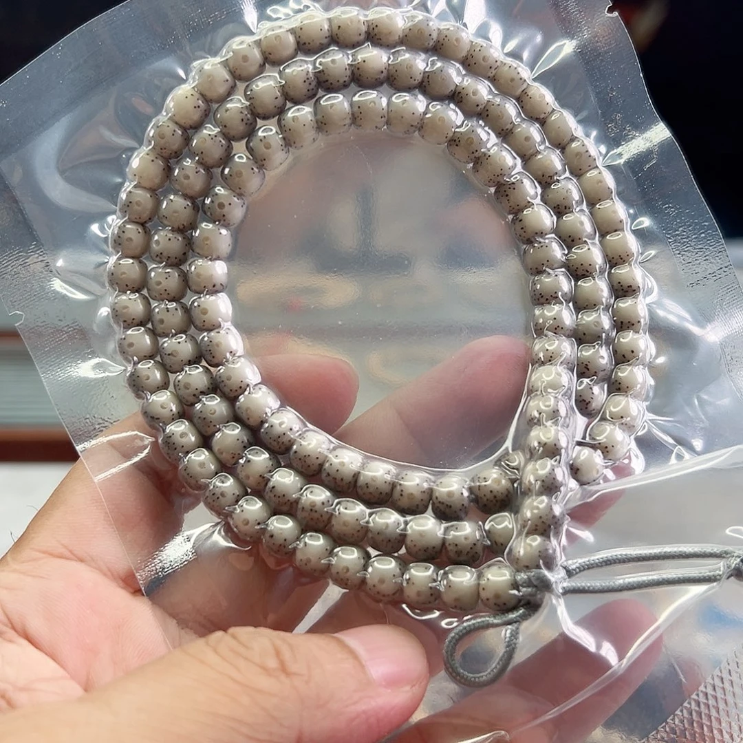 手串星月菩提7*6玉化冰透通体留白针尖星