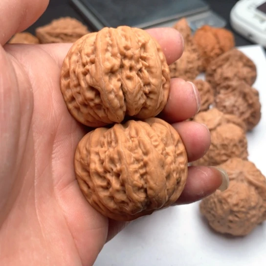 奋*吧我也不知道我为什么要这样对