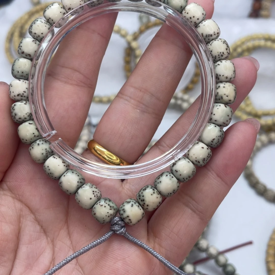 星月菩提手串L****l8*7河豚