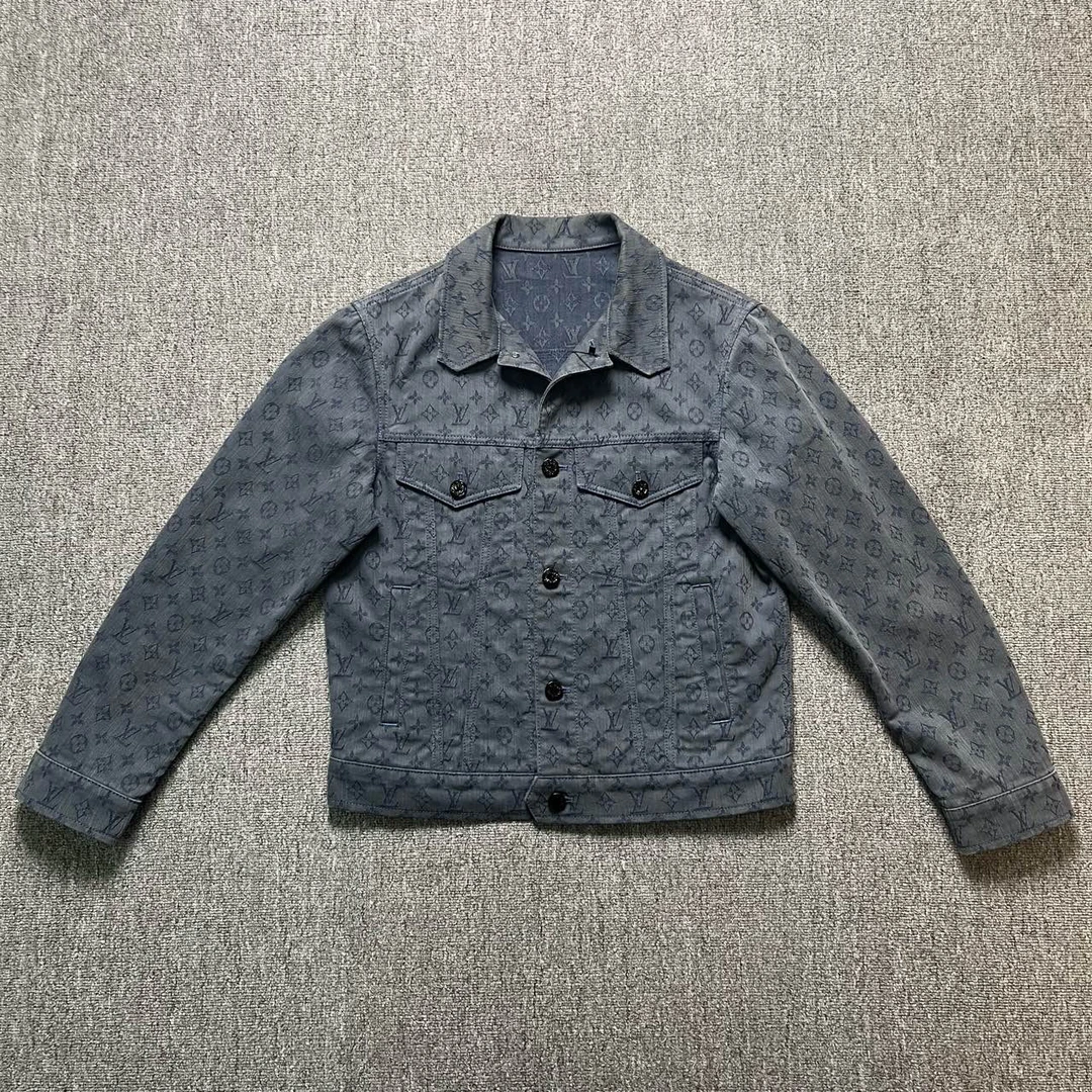 99新 LouisVuitton/路易威登 三花满印牛仔外套/44码/99新/12128