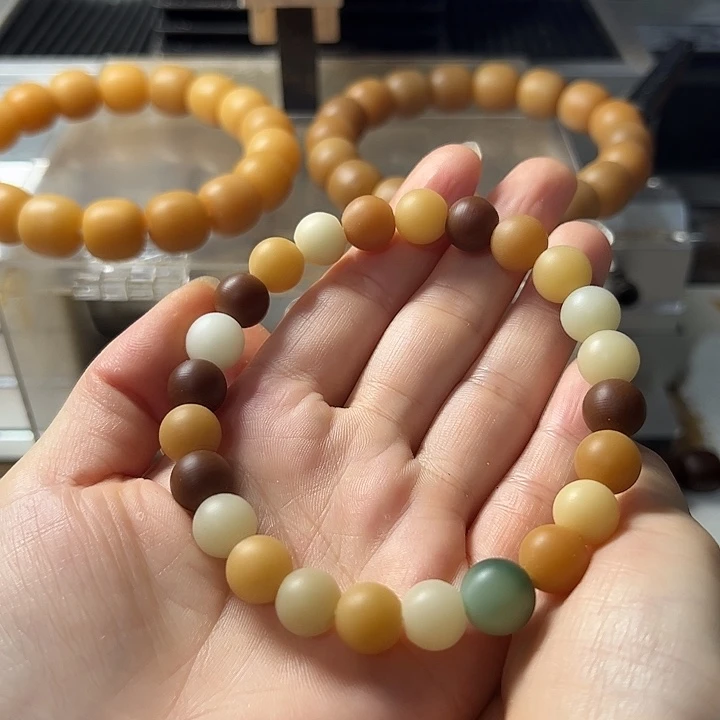 外***狸手串菩提根/象牙果