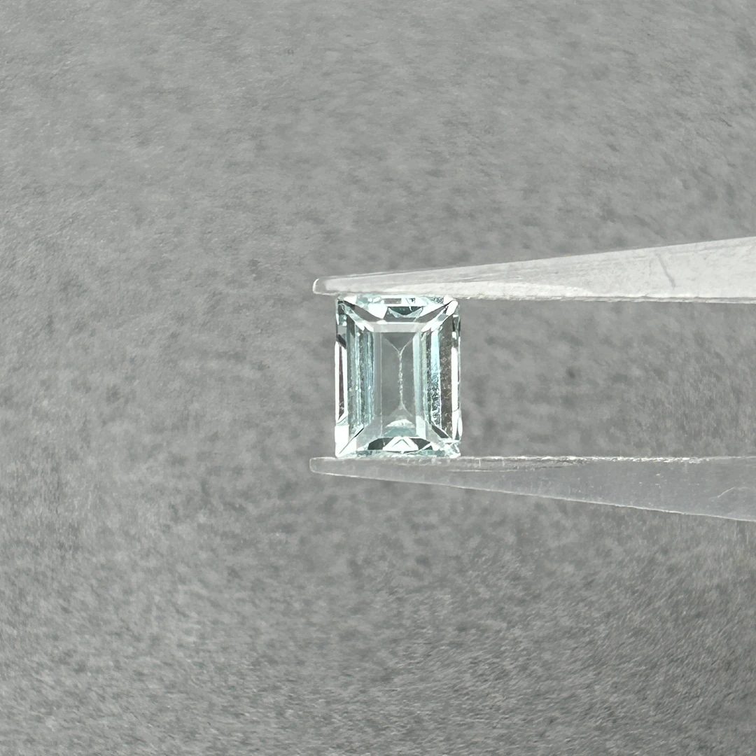海蓝宝-1.11ct（01098629）0827