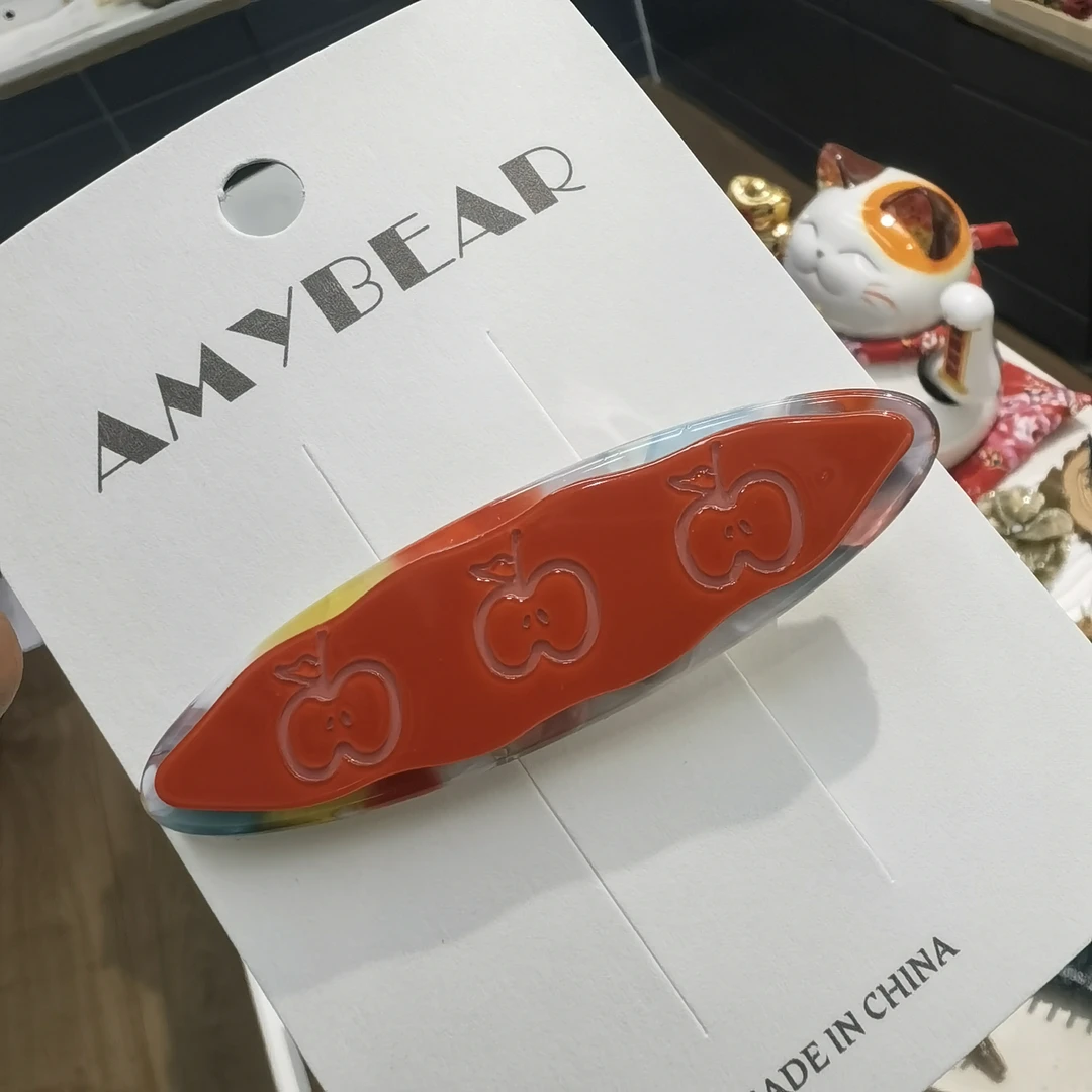 A262红色三个苹果边夹