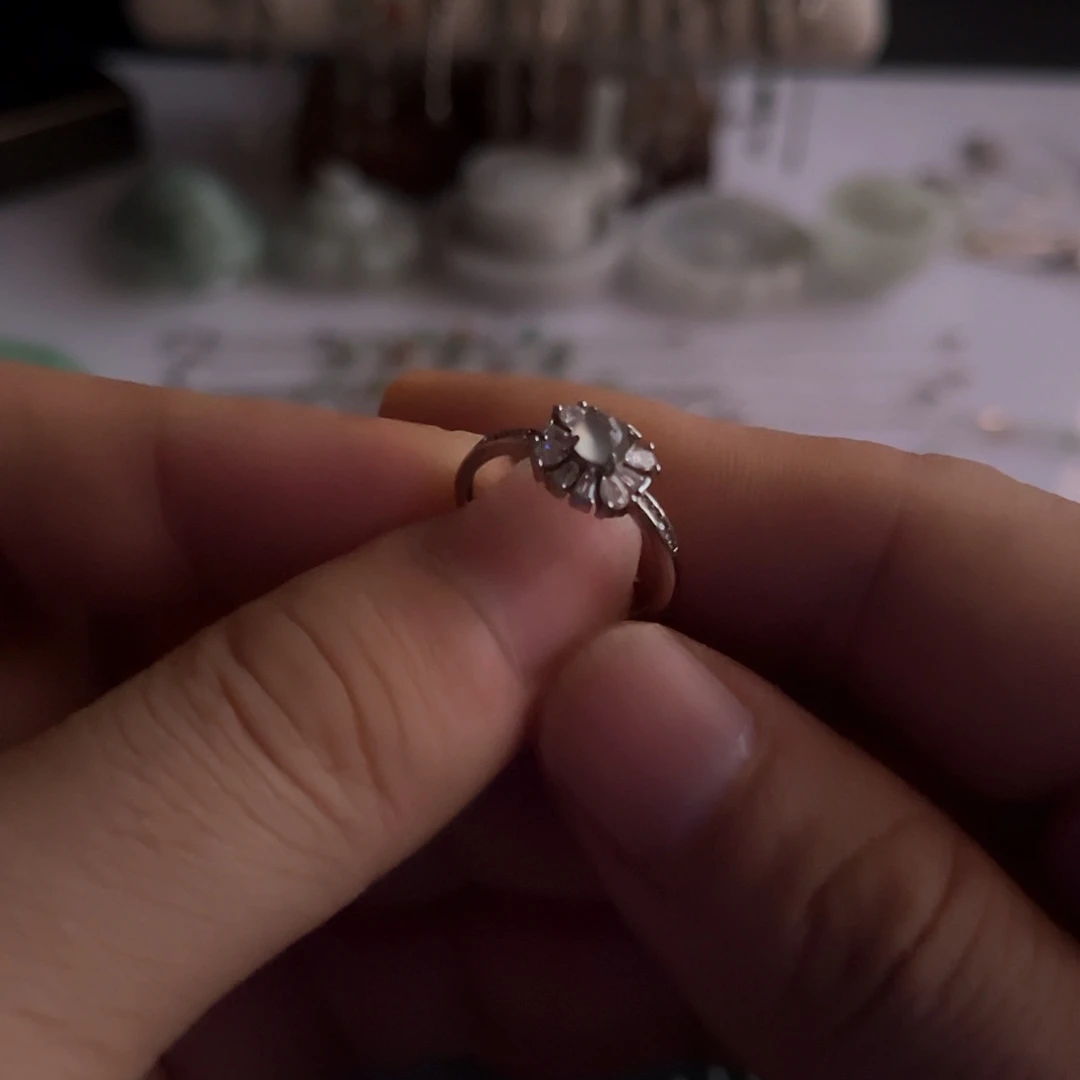 银S925镶嵌戒指翡翠福利