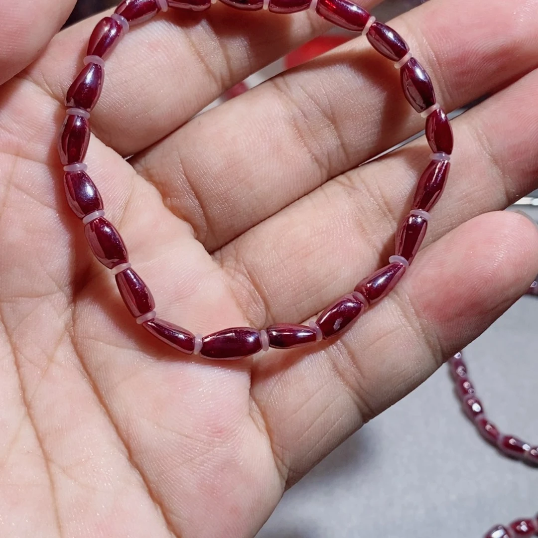 天然辰砂单晶体随型手链