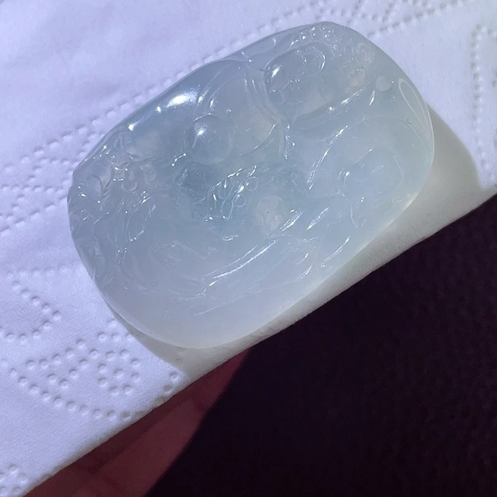 颈饰18K金镶嵌翡翠翡翠