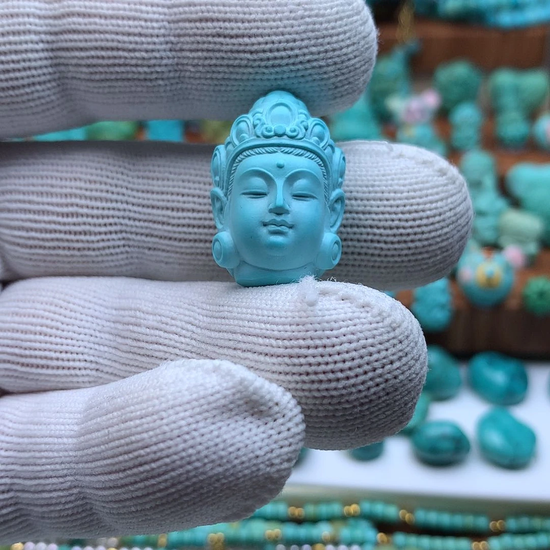 未镶嵌绿松石颈饰