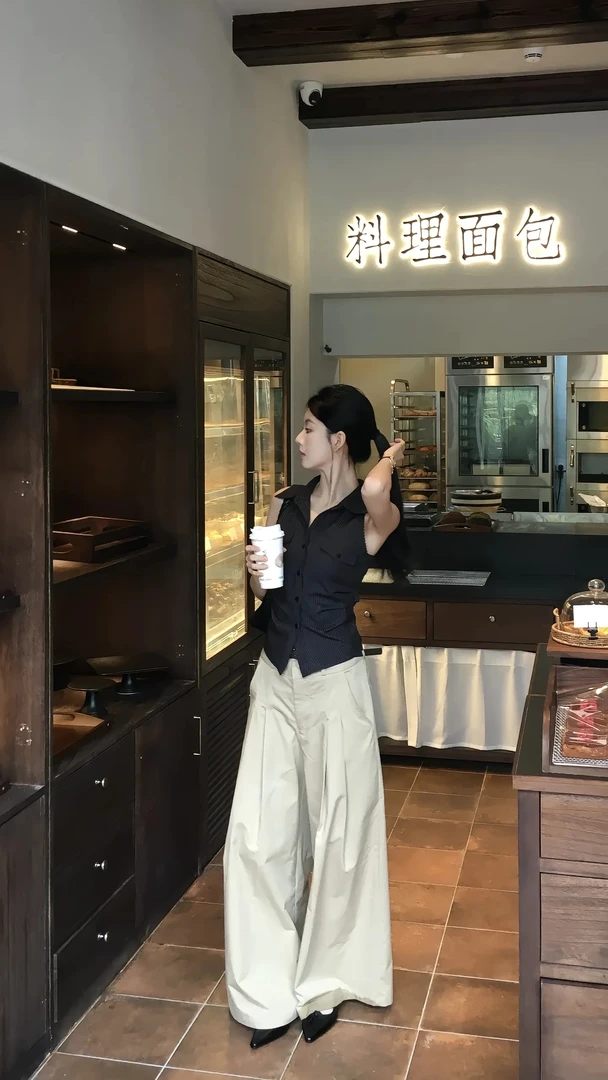 【港岛年华】韩系时尚高级感西装无袖衬衫马甲设计感高腰卡其长裤女