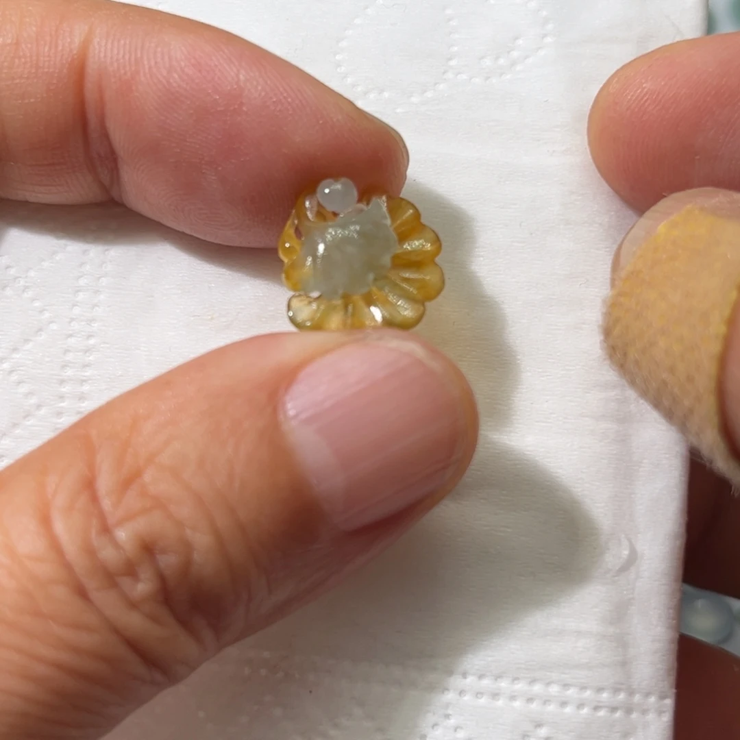 定制翡翠未镶嵌银杏叶