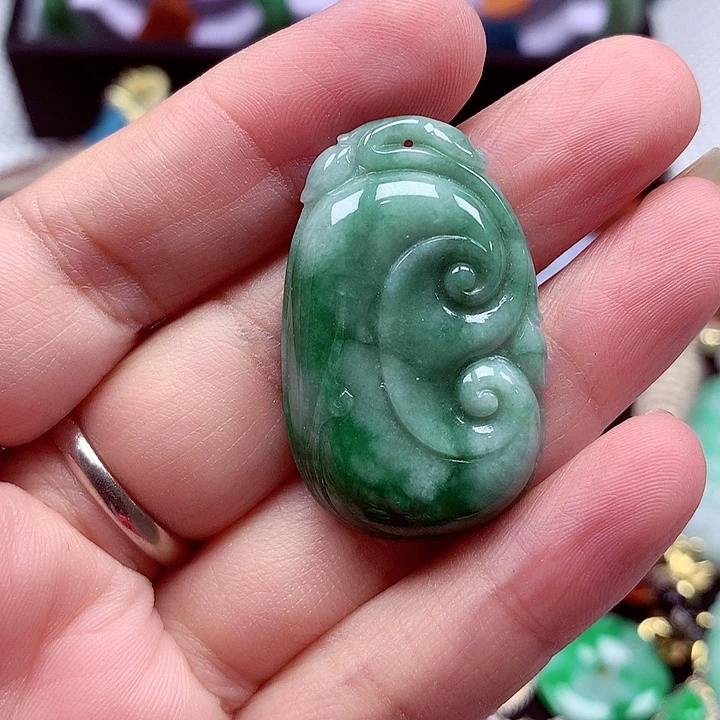 颈饰未镶嵌翡翠翡翠