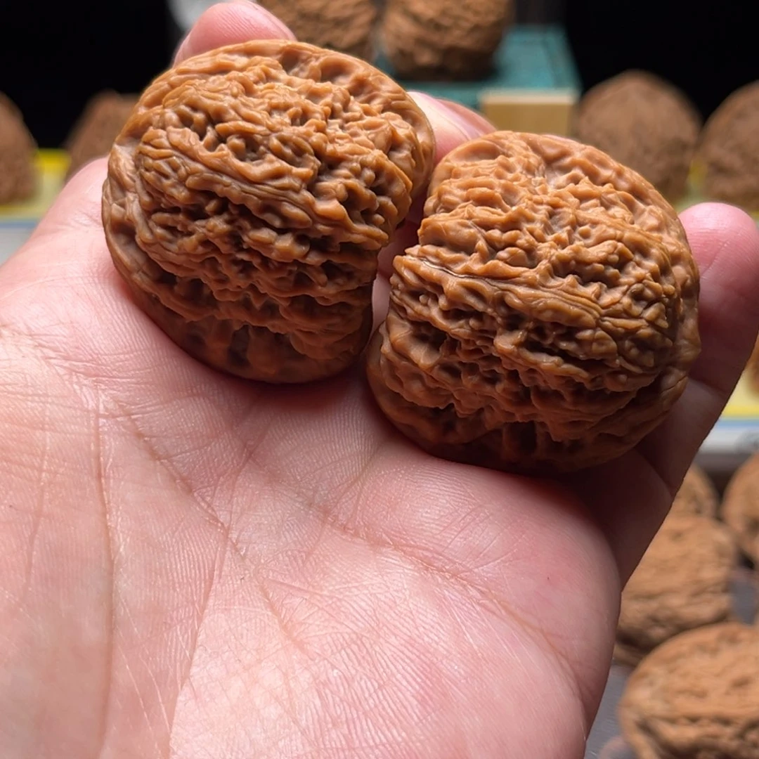 把件文玩核桃星*球疆