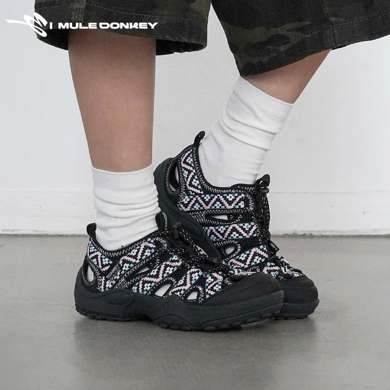 多嘴驴野渡系列粉图腾配色野外户外运动溯溪鞋凉鞋