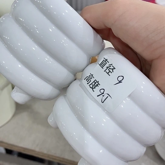 多肉绿植陶瓷花盆9.9包邮，有孔