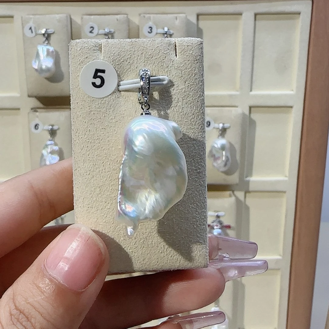 合金颈饰淡水珍珠