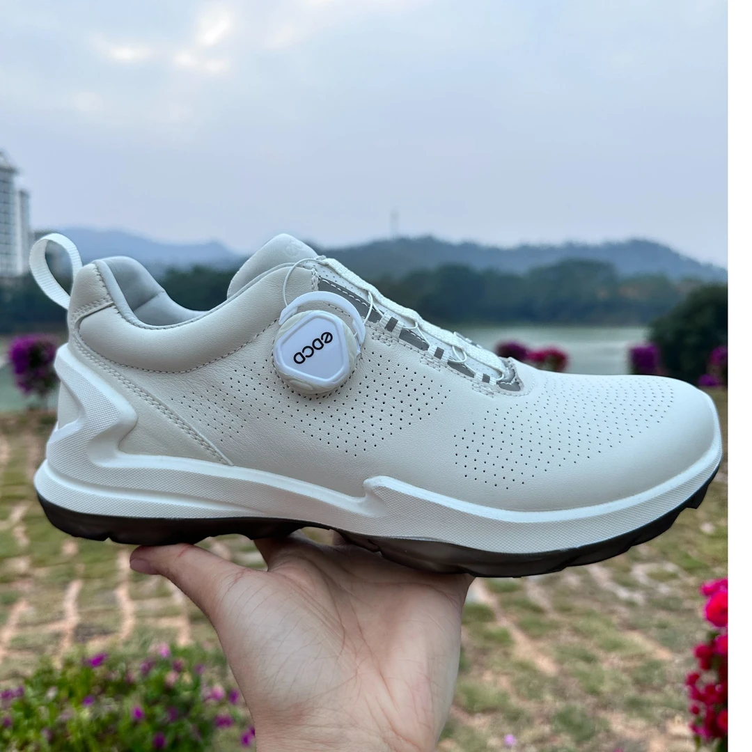 男鞋夏季新款时尚百搭软底透气健步休闲男鞋