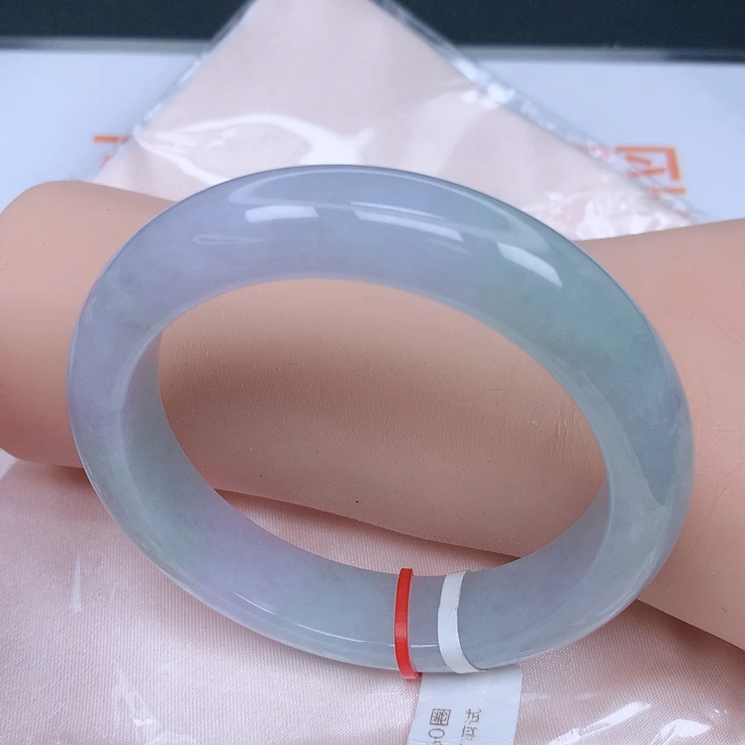 【闪购商品】未镶嵌手镯翡翠，60