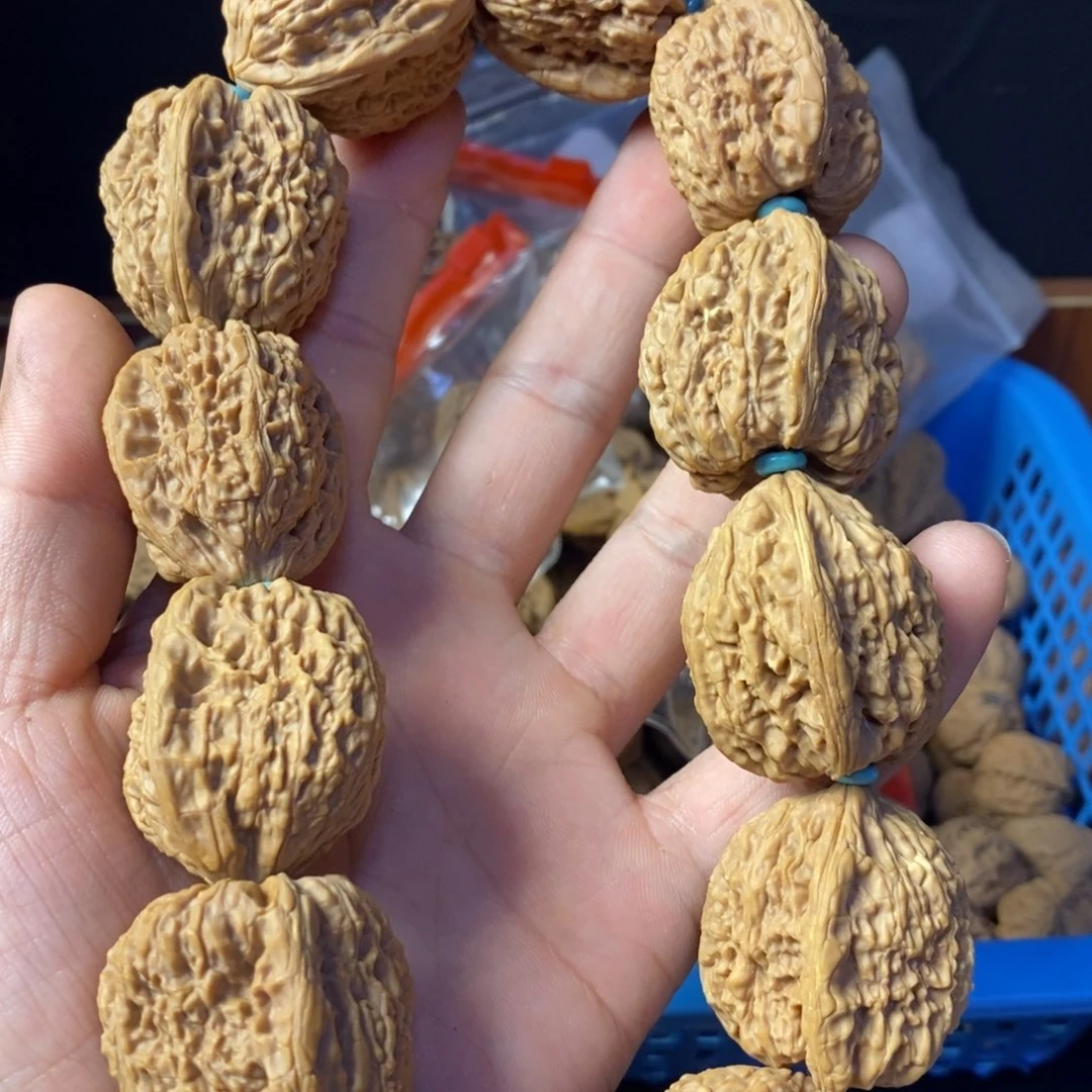 核桃卡30左右高炮手持