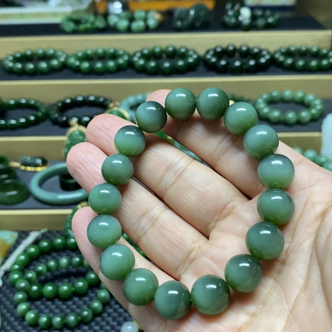 和田玉（碧玉）未镶嵌手链