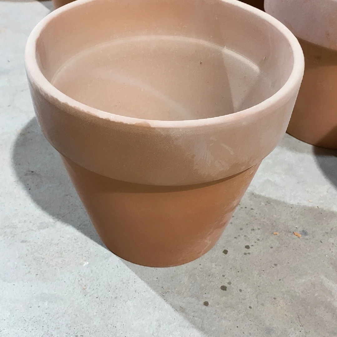 瑕疵红陶20×18-1