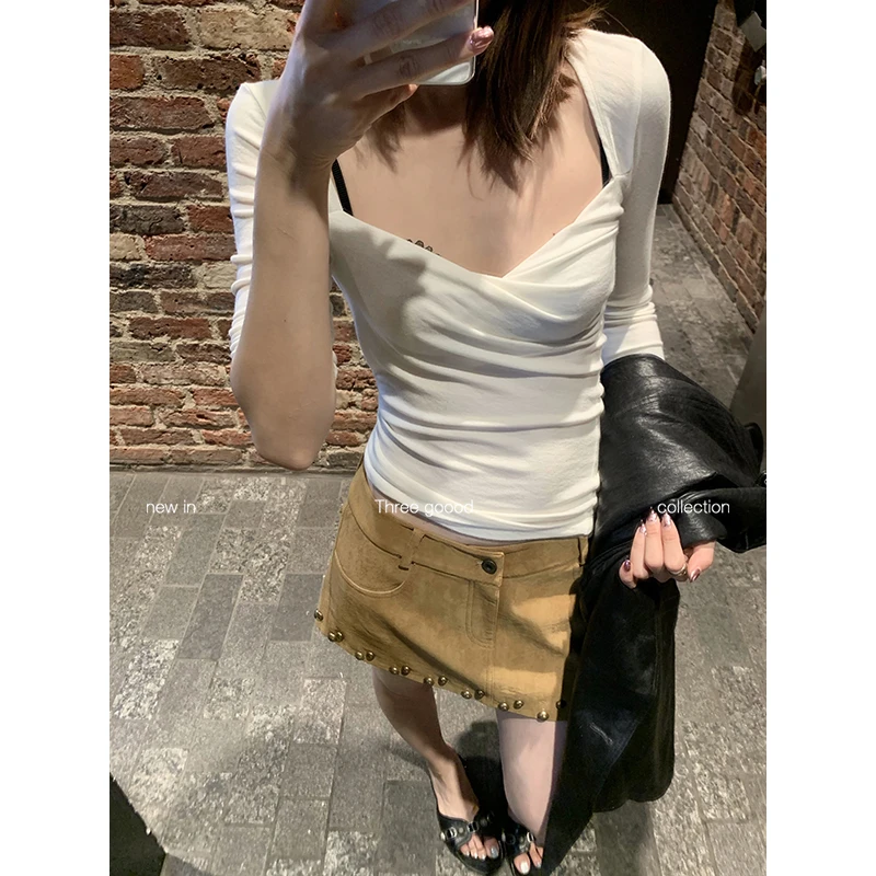 THREE GOOOD/三吉绵羊毛荡领纽结方领针织打底衫简约Y725E10828