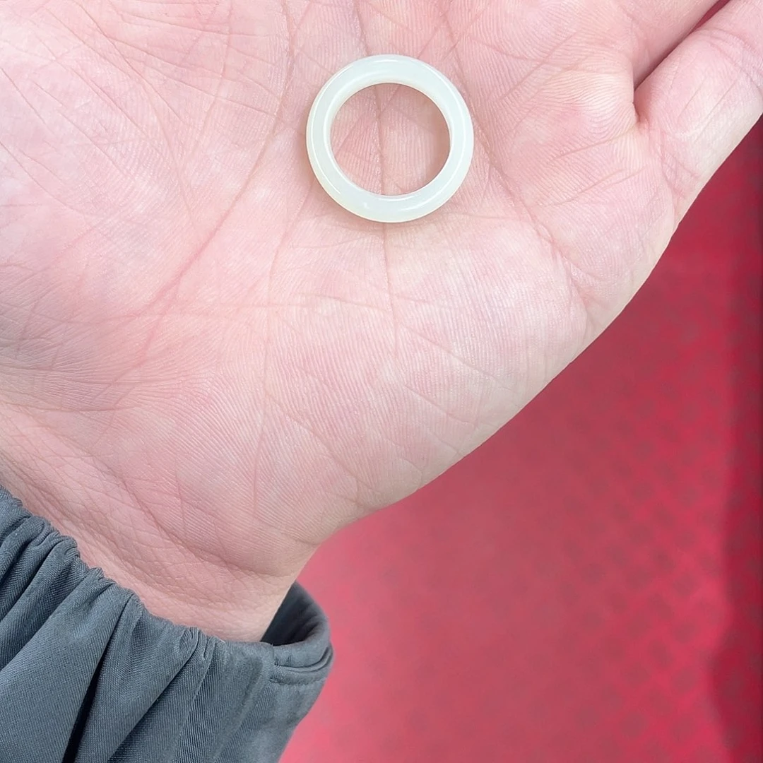 和田玉（糖玉）戒指未镶嵌