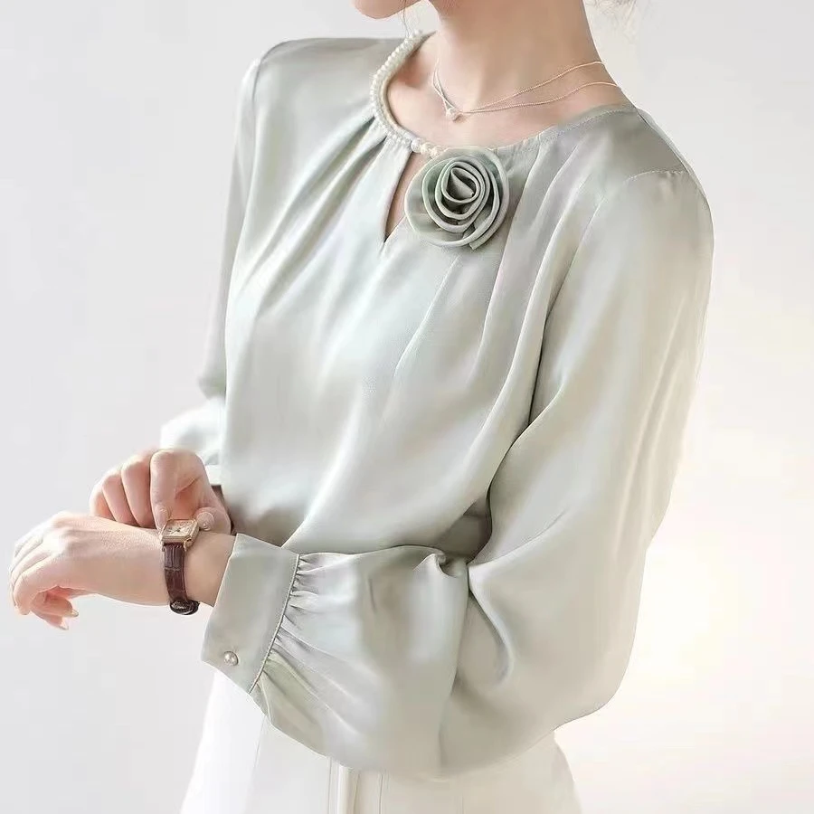 法式复古玫瑰花缎面衬衫2025春季新款温柔气质洋气珍珠上衣