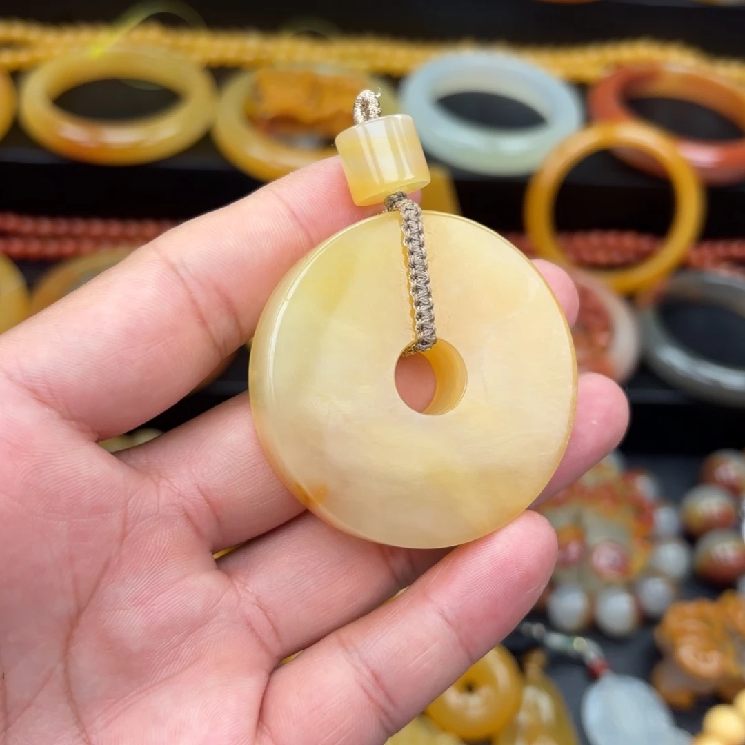 石英质玉（黄龙玉）未镶嵌手链