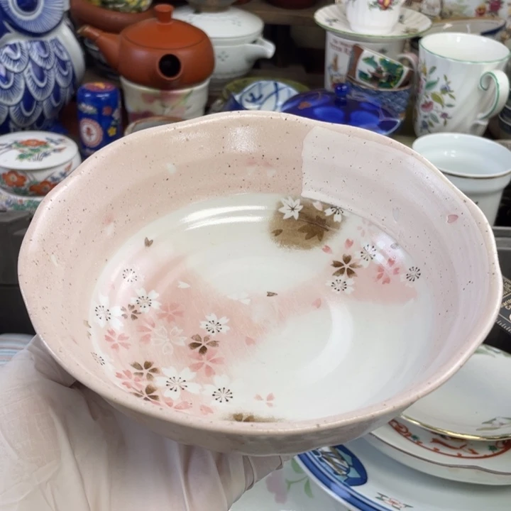他家瓷器真美…开播了