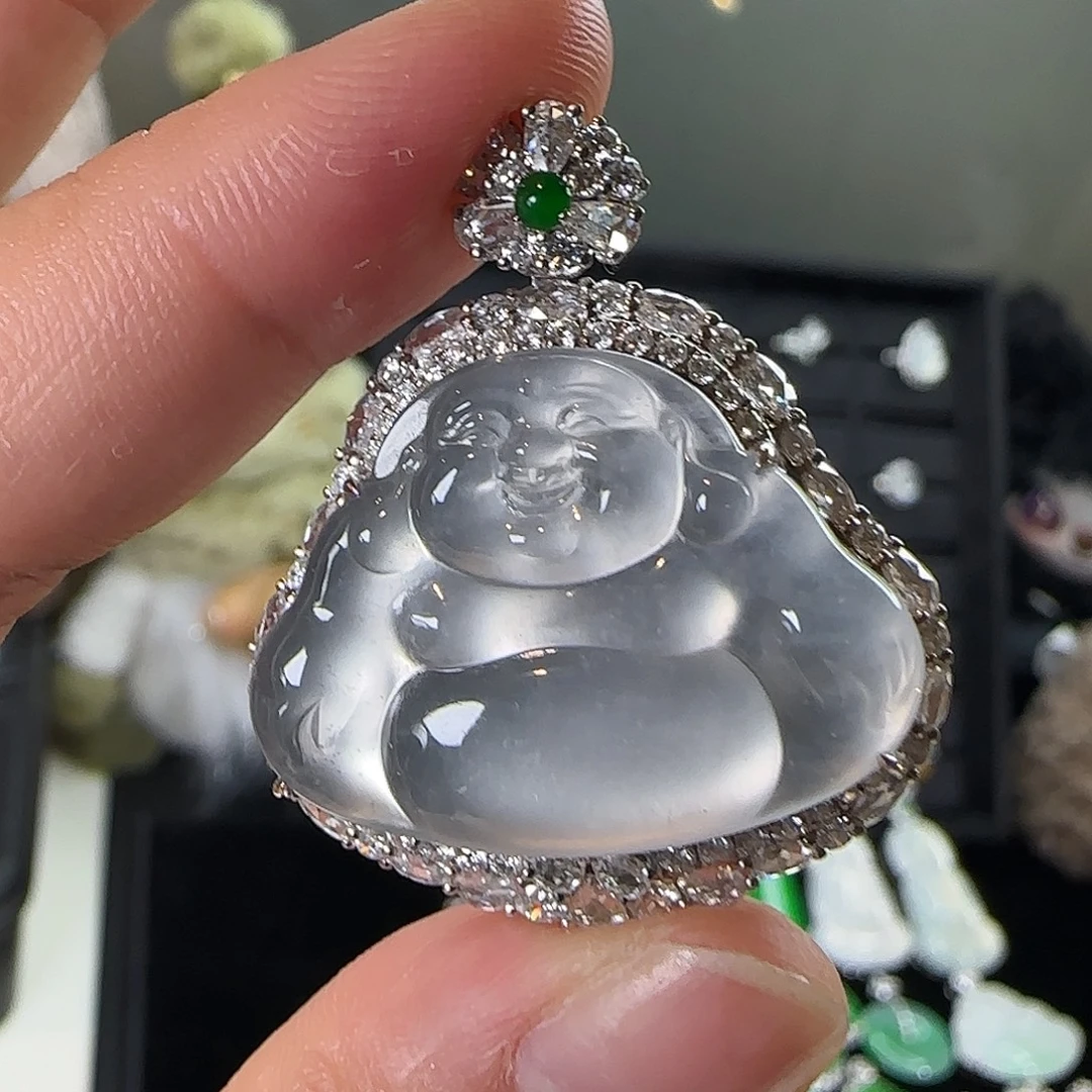 翡翠18K金镶嵌颈饰天然翡翠