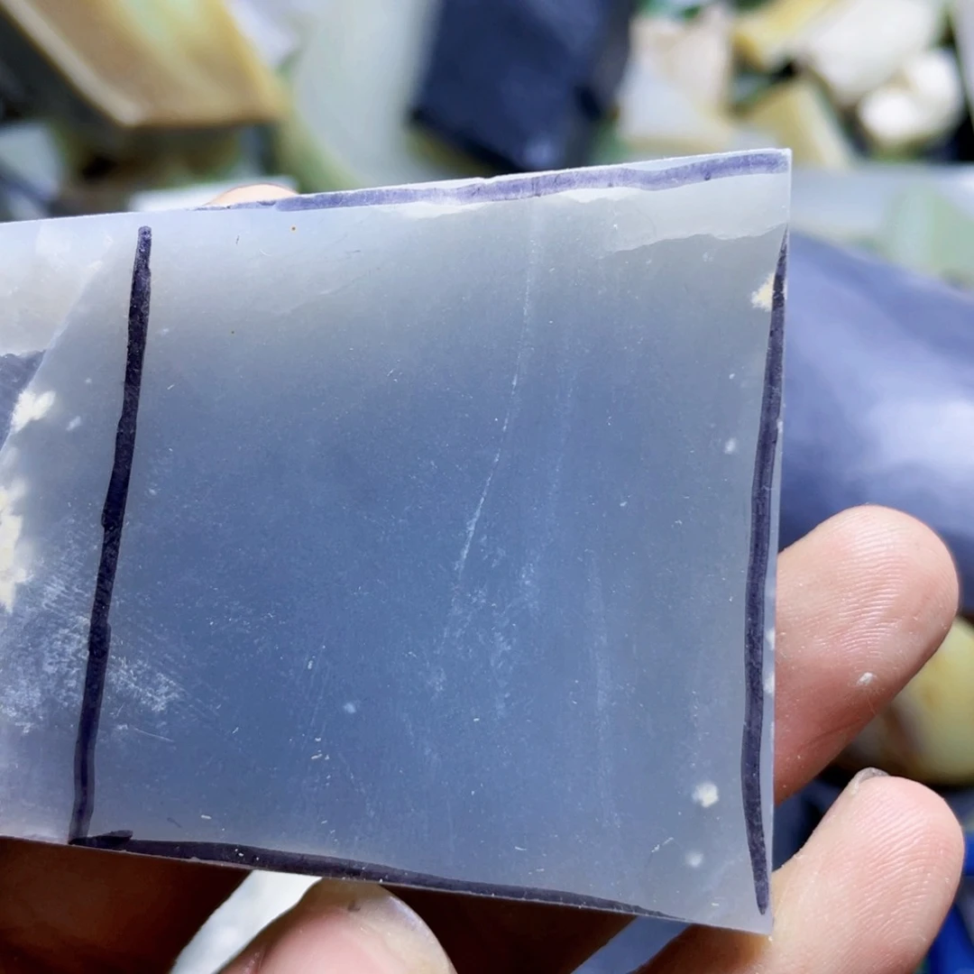 和田玉（糖玉）未镶嵌挂件秋***叶