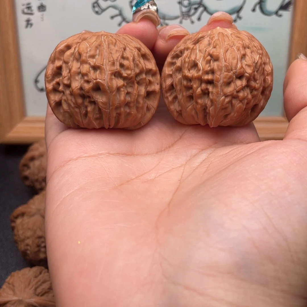 ****哥文玩核桃把件40全品磨盘