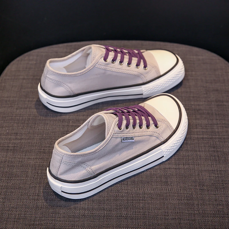 芒果头帆布鞋女2025春夏新款板鞋低帮百搭小白鞋松紧带一脚蹬鞋子