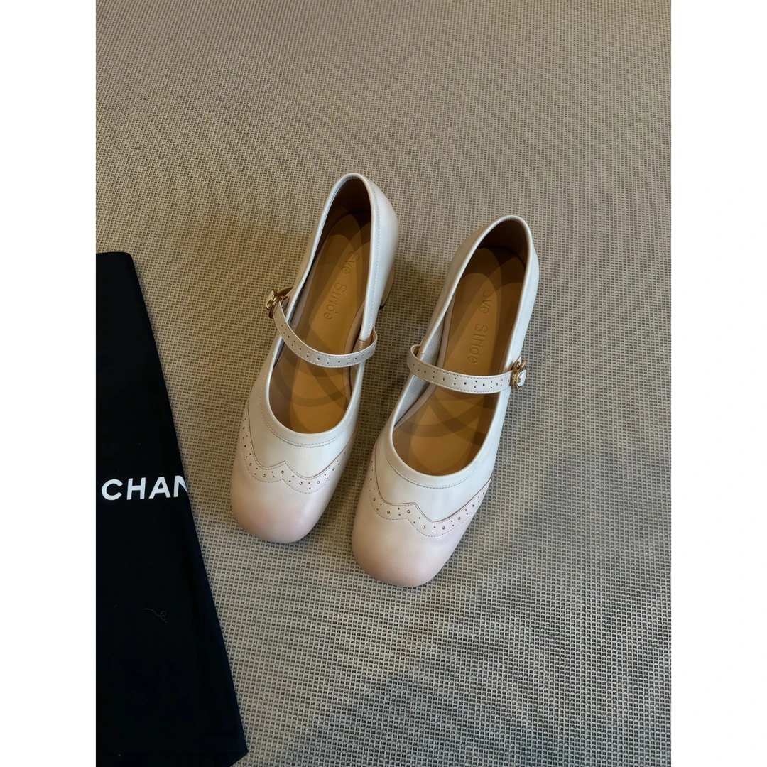 老钱风必备女鞋浅口玛丽珍单鞋复古雕花粗跟单鞋圆头一字扣百搭鞋