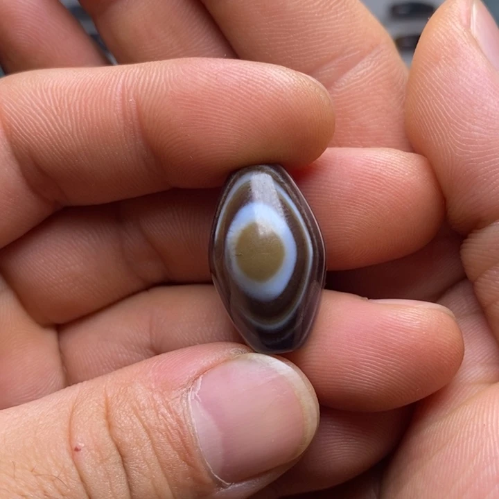 玛瑙/玉髓颈饰未镶嵌与****博