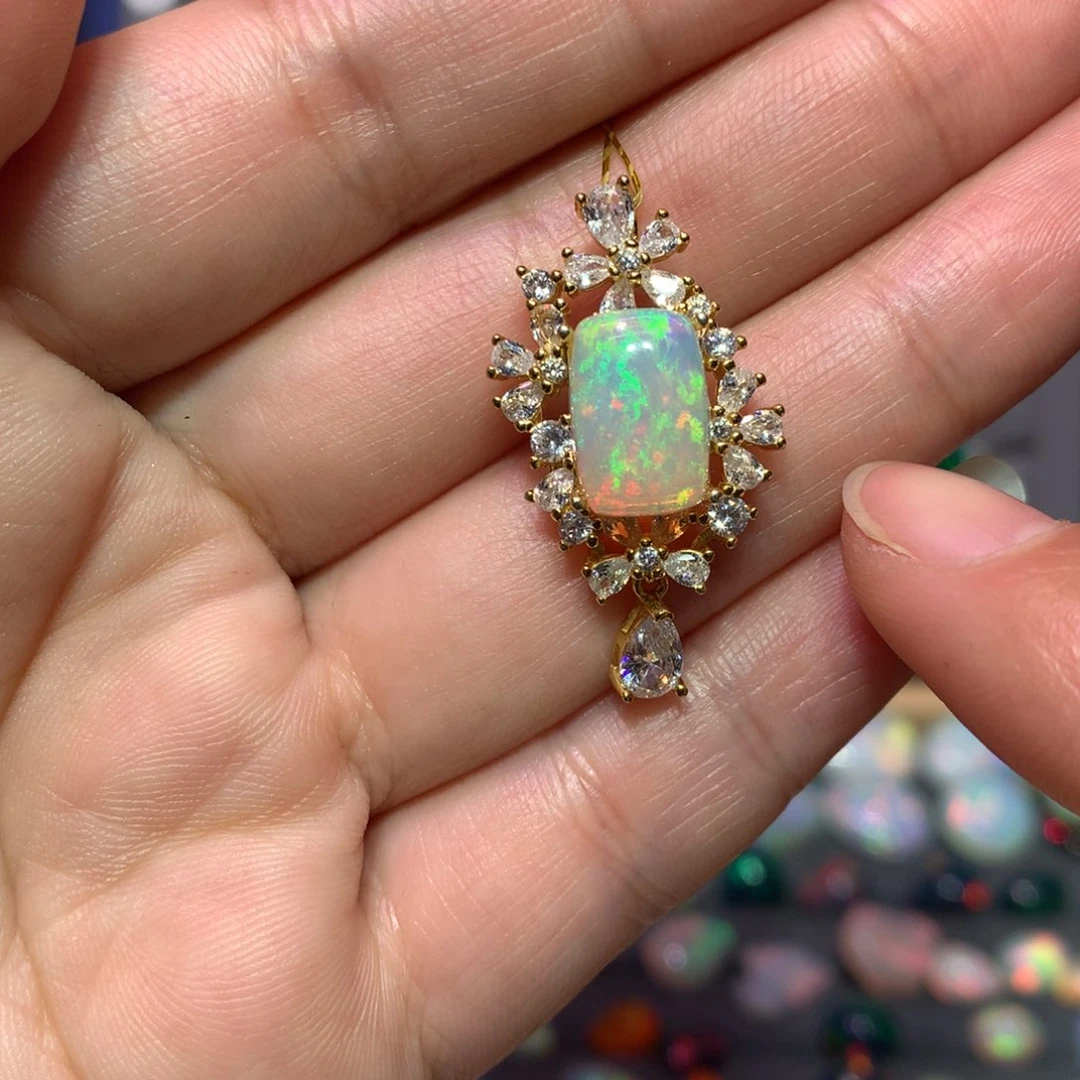 欧泊吊坠款式银S925镶嵌