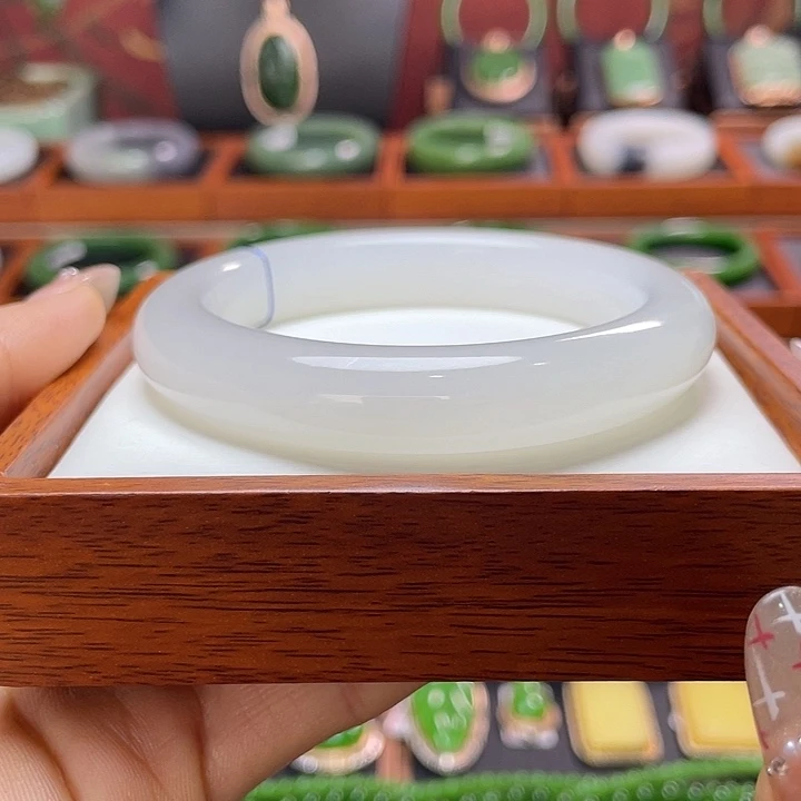 和田玉手镯58.3未镶嵌