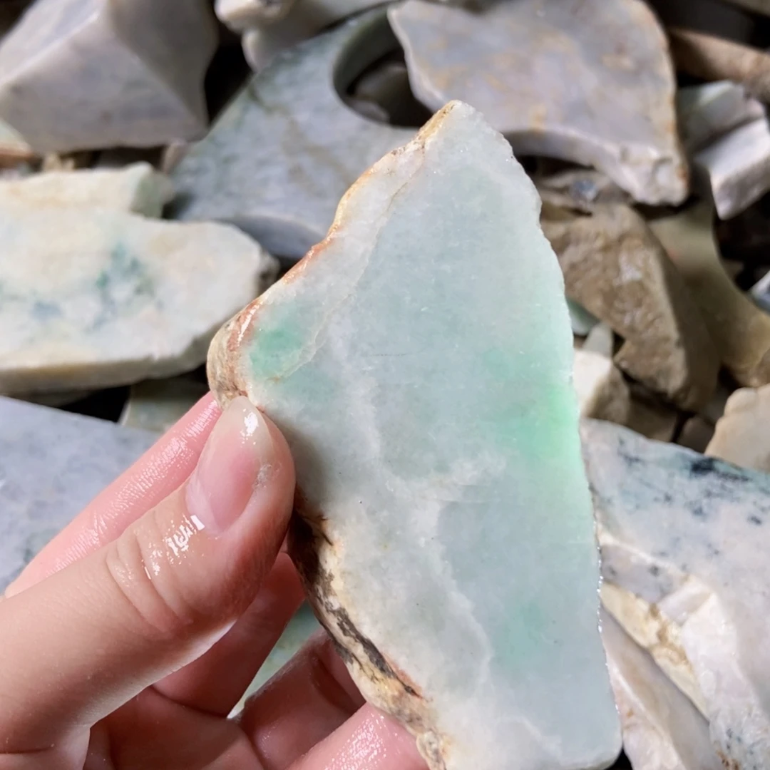 翡翠未镶嵌颈饰天然翡翠