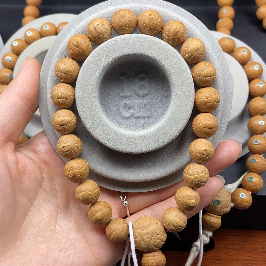 手串凤眼菩提12.5➕素，25年籽