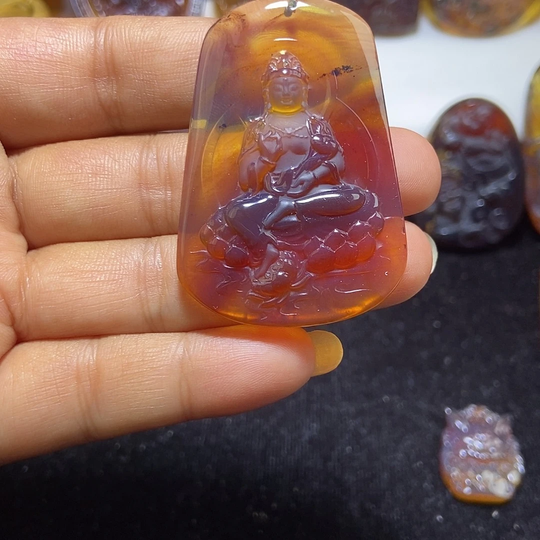 琥珀颈饰未镶嵌缅甸天然琥珀吊坠