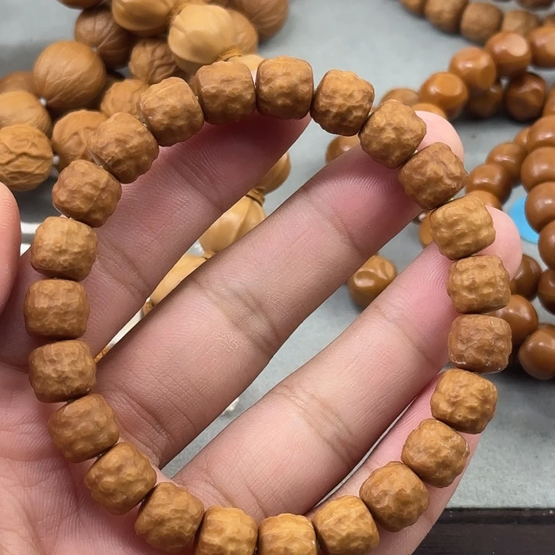 手串猴头核桃瑕疵黑点纯手工麒麟荔枝纹10+