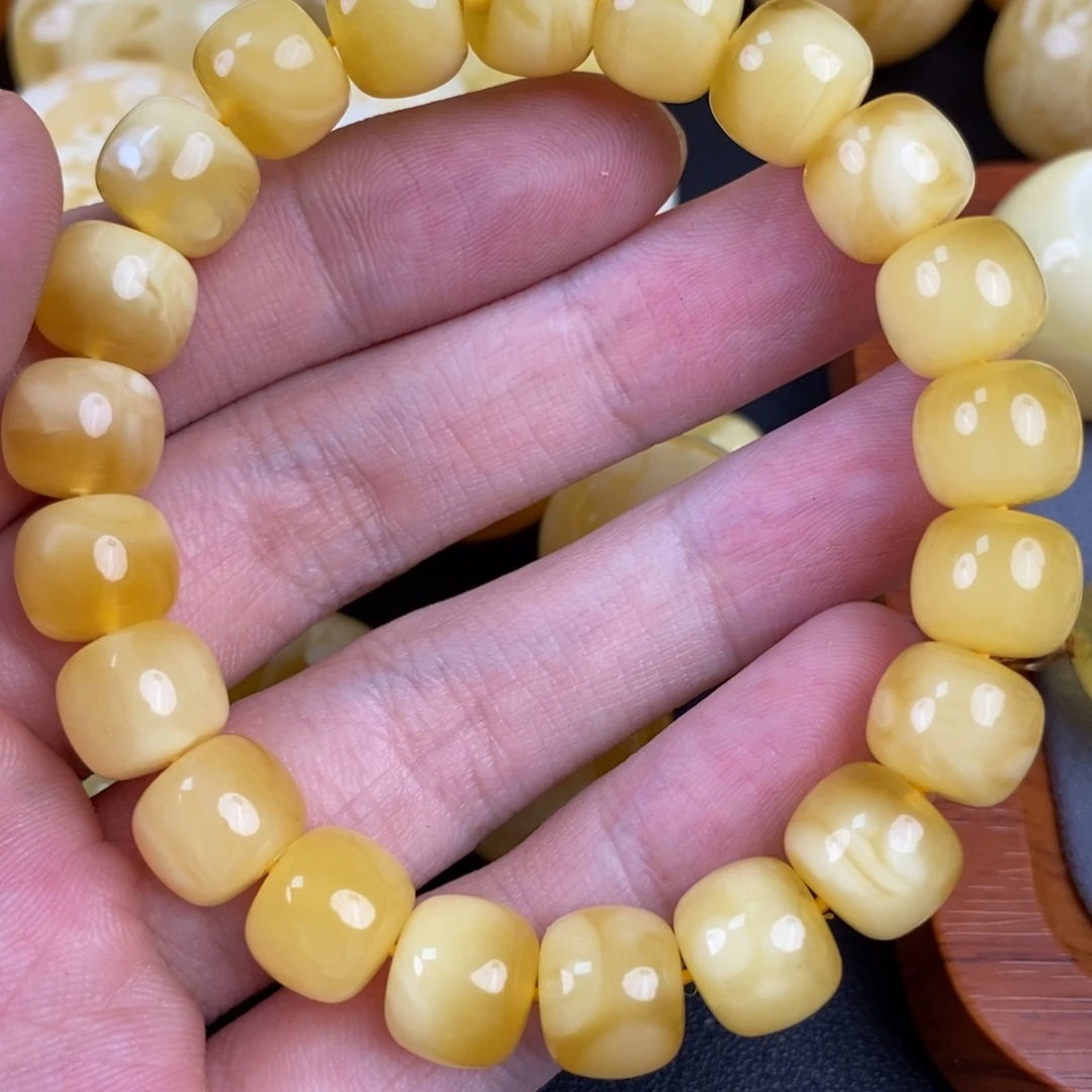 裸石琥珀未镶嵌50