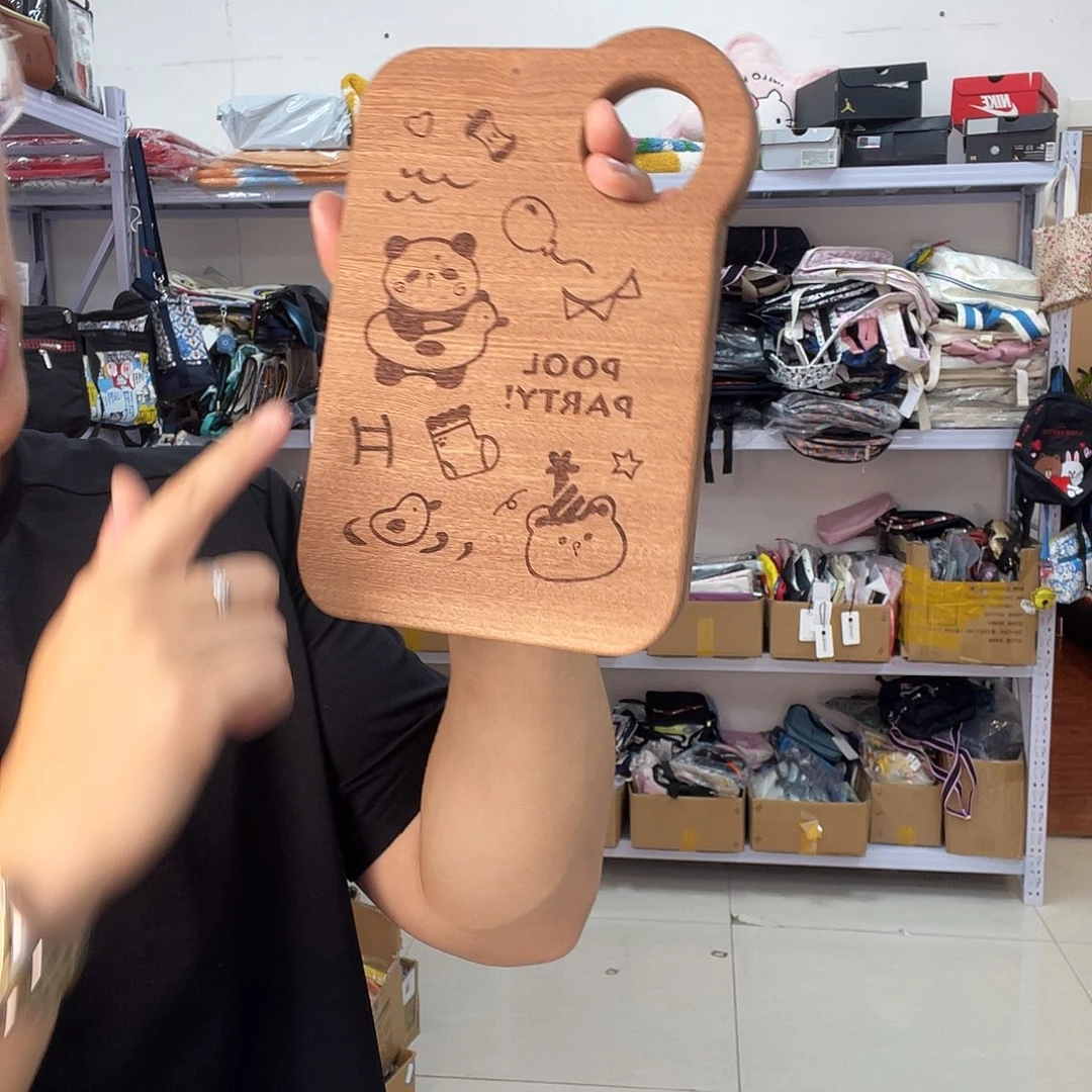 PU化妆包等产品和产品