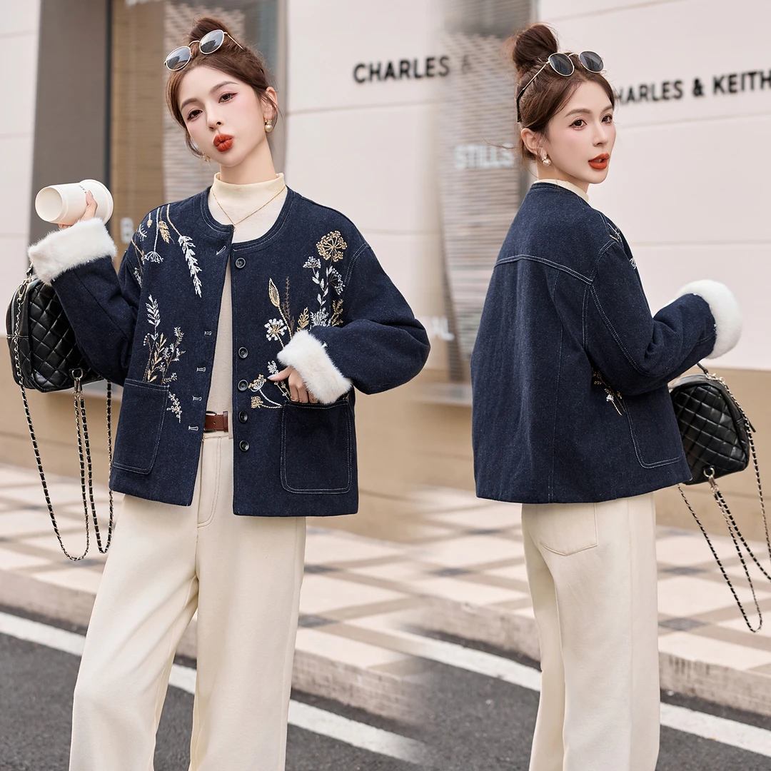 复古刺绣牛仔羽绒服女2025冬季新款小个子洋气时髦白鸭绒短款外套