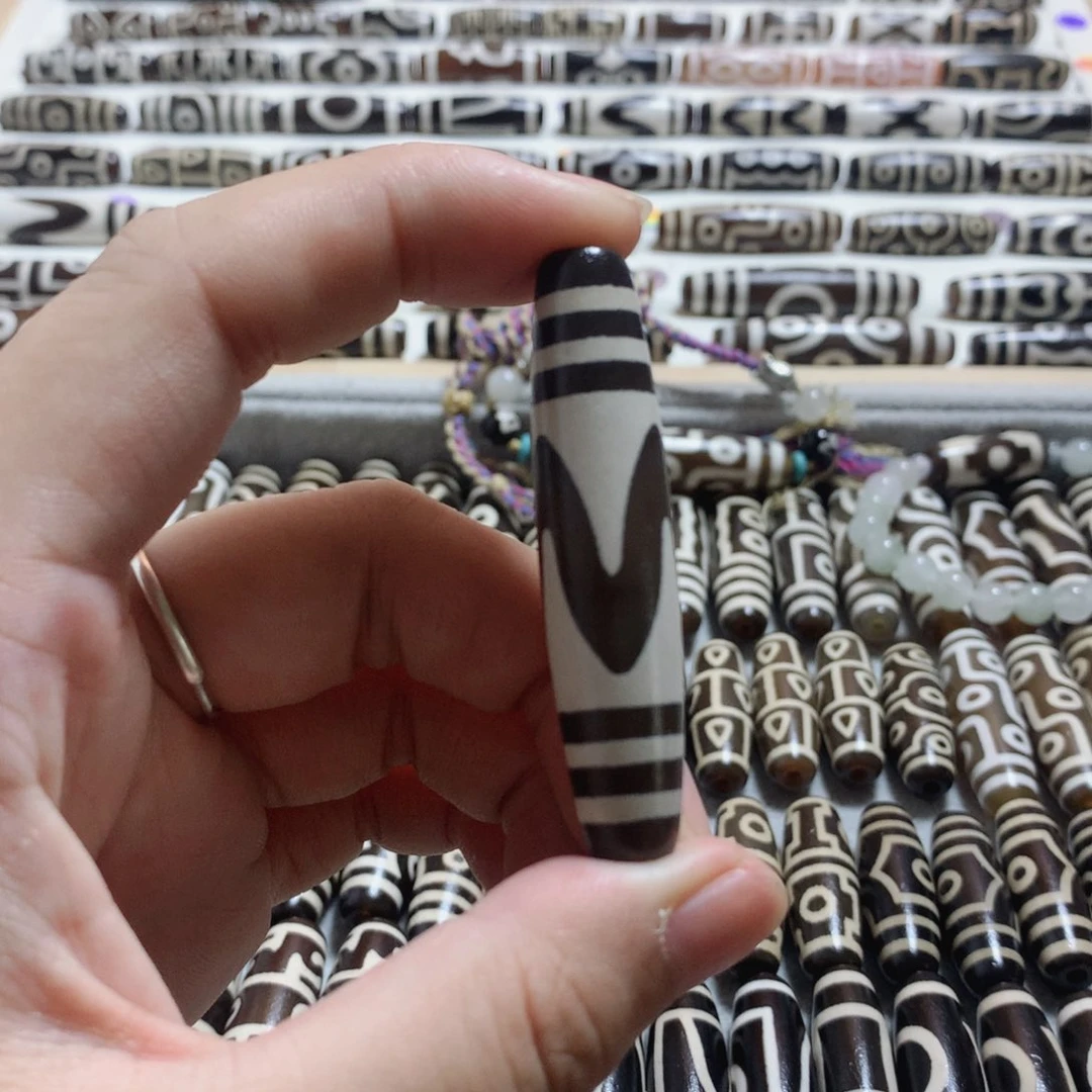 未镶嵌颈饰玛瑙/玉髓