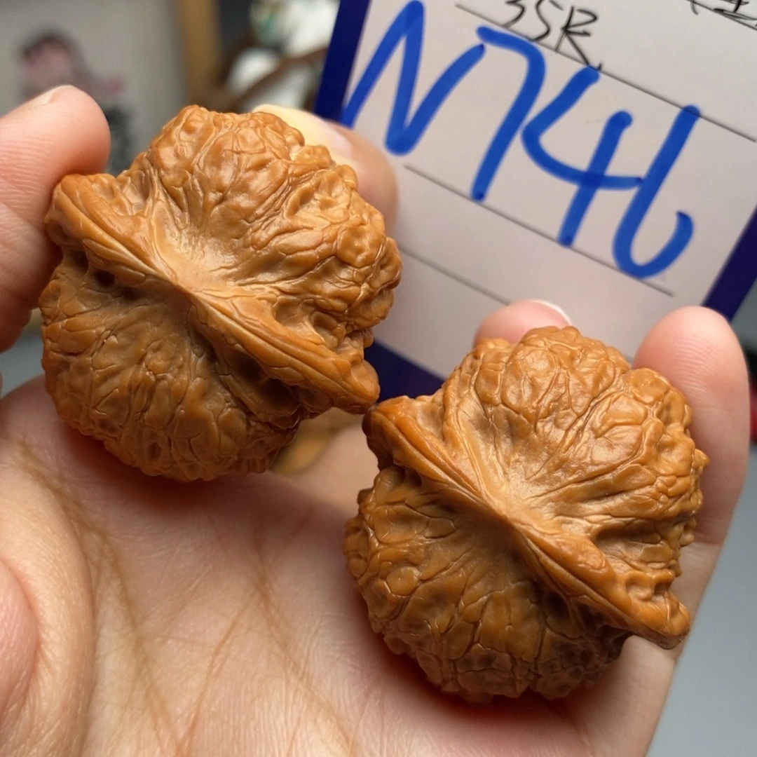 吊坠文玩核桃血麒麟35
