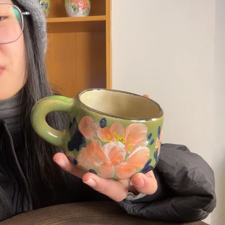 手捏手绘景德镇陶瓷