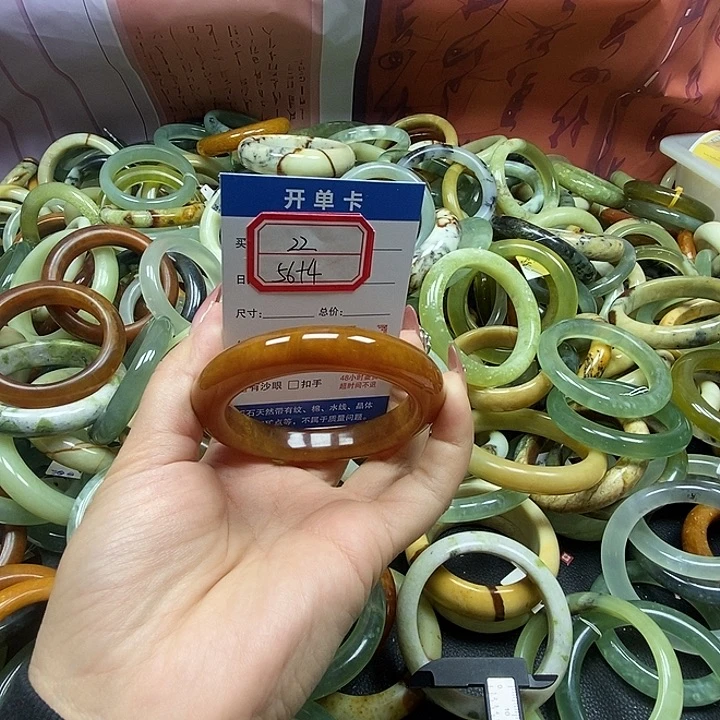 蛇纹石玉未镶嵌手镯22